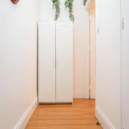 Host Wise - Spacious Comfortable Apartment - Balcony Porto Exterior photo