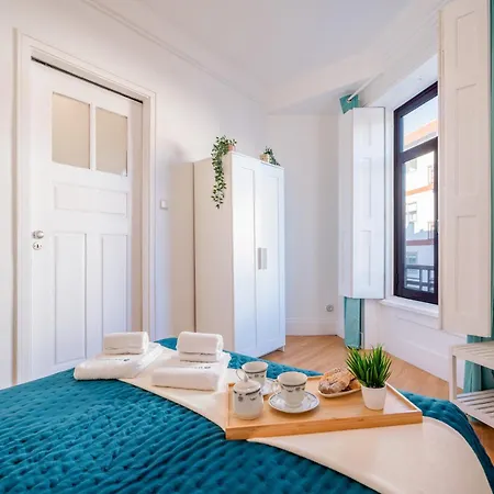 Host Wise - Spacious Comfortable Apartment - Balcony Porto Exterior photo
