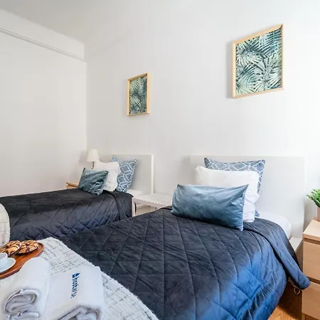 Host Wise - Spacious Comfortable Apartment - Balcony Porto Exterior photo